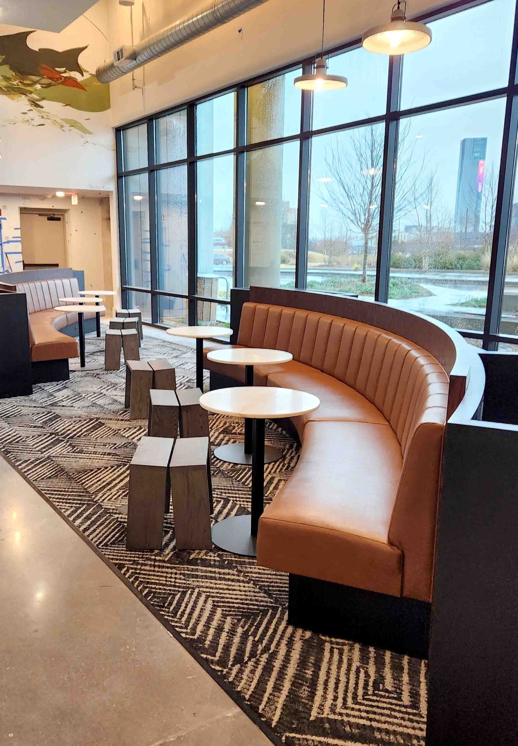 10 Custom Banquette Seating Ideas for Various Restaurant Layouts