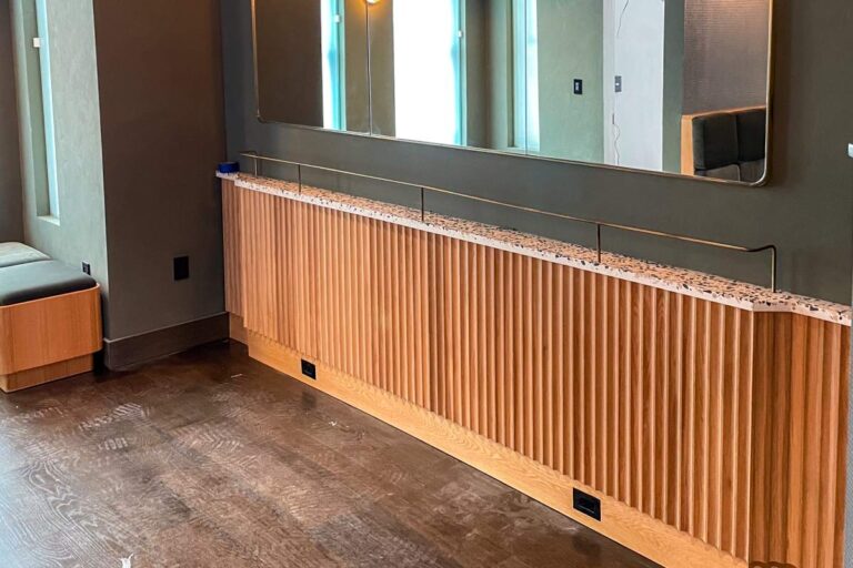 Integrating Custom Pieces with Existing Furniture and Décor