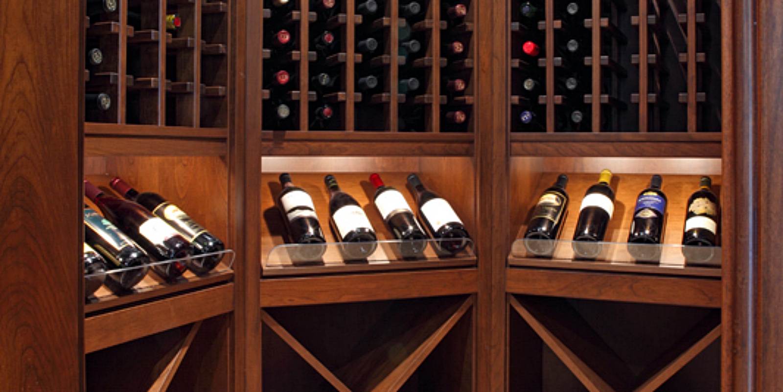 How Custom Millwork Adds Visual Depth With Built-In Shelving and Cabinets