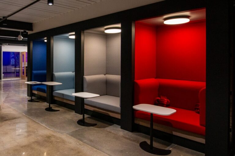 Comprehending the Craftsmanship Behind Custom Millwork